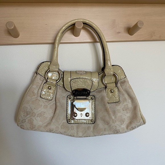 Vintage Guess Handbag/Clutch - Picture 2 of 4